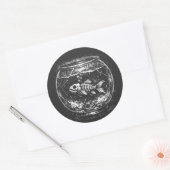 "Doet het goed" - Goudvis by BurnsInHell Ronde Sticker (Envelop)