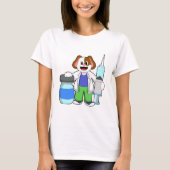 Dog als dokter met spuit t-shirt (Voorkant)