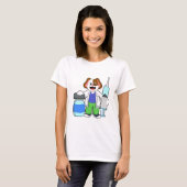 Dog als dokter met spuit t-shirt (Voorkant volledig)
