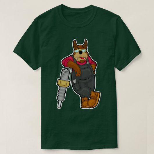 Dog as Mechanic with Spark Plug T-shirt (Design voorkant)