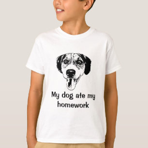 Dog at mijn huiswerk kinderen T-shirt op