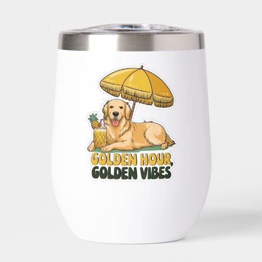 Dog Beach Sticker | Golden Retriever met Pina (Voorkant)