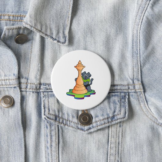 Dog bij Chess met Chess Ronde Button 7,6 Cm (In situ)