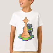 Dog bij Chess met Chess T-shirt (Voorkant)