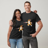Dog bij Darts met Dart.PNG T-shirt (Unisex)