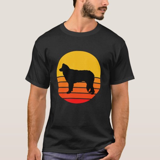 Dog Breed Welsh Sheepdog Dog Silhouette Retro Vint T-shirt (Voorkant)