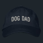 Dog Dad | Cool Dog Guy Geborduurde Pet<br><div class="desc">Je houdt van en zorgt voor hen als kinderen, en ze geven je onvoorwaardelijke liefde in ruil. Je bent een hondenvader en het is het beste dat je ooit overkomt. Een geweldige honkbal pet voor de man die zijn hond is zijn baby. Dit coole geborduurde pet maakt het perfecte cadeau...</div>