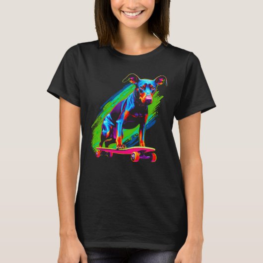 Dog Doberman Pinscher Skateboard T-shirt (Voorkant)