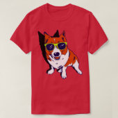 Dog draagt zijn zonnebril t-shirt (Design voorkant)