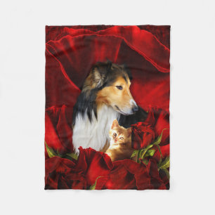 Dog en Kitten ingebed in rode rozen Fleece Deken