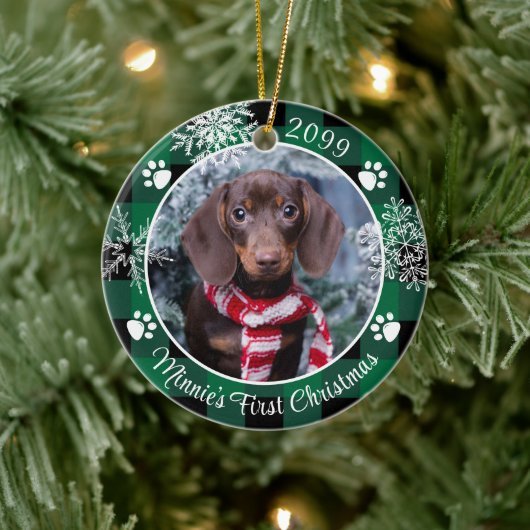 Dog First Kerstmis Snowflake Foto Green Pset Keramisch Ornament (Boom)