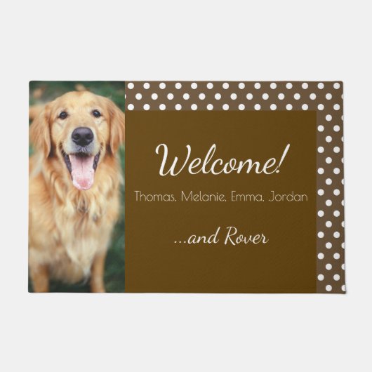 Dog Foto en familienaam Polka Dot Brown Welkom Deurmat (Voorkant)