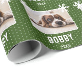 Dog Foto Snowflakes Green Pet Name Kerstmis Cadeaupapier (Rol Hoek)