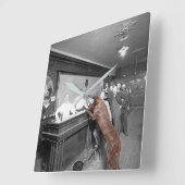 Dog Friendly Saloon Tavern Bar 1900 Foto Vierkante Klok (Hoek)