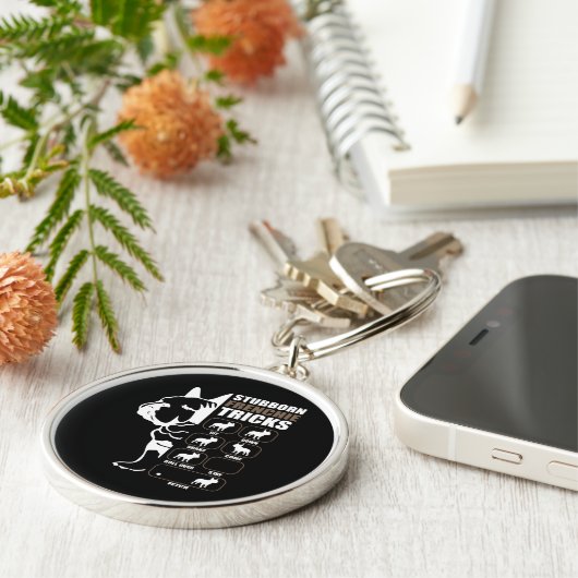 Dog Gift | Frenchie Tricks, geboren uit Stubborn Sleutelhanger (Zijkant)