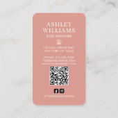 Dog Groomer Blush Roze Elegant QR Code Visitekaartje (Achterkant)
