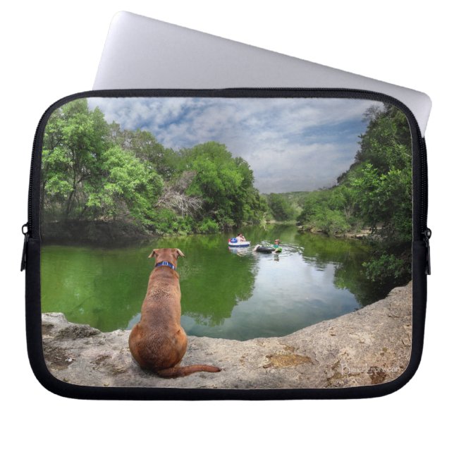 Dog in Barton Creek - Austin Texas Laptop Sleeve (Voorkant)