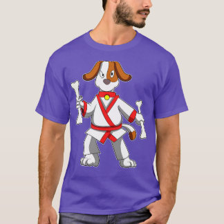 Dog in de vechtsport Karate met bot T-shirt