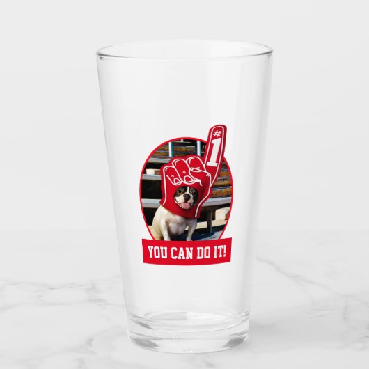 Dog in schuimhand glas (Voorkant)