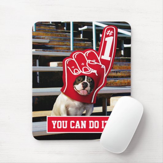 Dog in schuimhand muismat (Met muis)