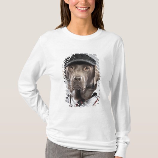 Dog in sweater en pet t-shirt (Voorkant)