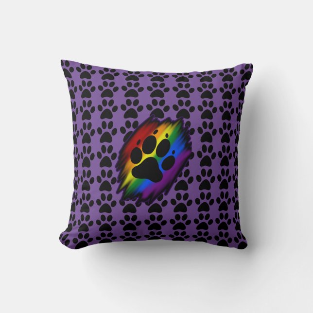 Dog lover's many paws rainbow pawprint purple kussen (Voorkant)