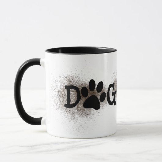 Dog Ma Pawprints met Dirt Mok (Links)