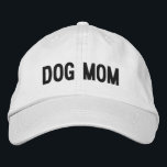 Dog mama | Cool Dog Lady Geborduurde Pet<br><div class="desc">Je houdt van en zorgt voor hen als kinderen, en ze geven je onvoorwaardelijke liefde in ruil. Je bent een hondenmoeder en het is het beste dat je ooit overkomt! Een geweldige honkbal pet voor de moeder die kinder is, heeft vier meter. Dit coole geborduurde pet maakt een geweldig cadeau....</div>
