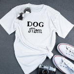 Dog mama | Eenvoudige eigenaar van het script dat  T-shirt<br><div class="desc">Dog mama | Eenvoudige Cute Retro Script Pet Owner T-Shirt</div>