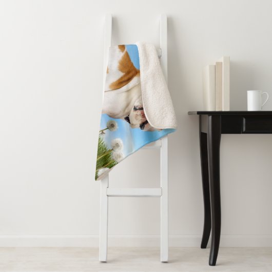 Dog met Dandelion Sherpa Deken (In situ)