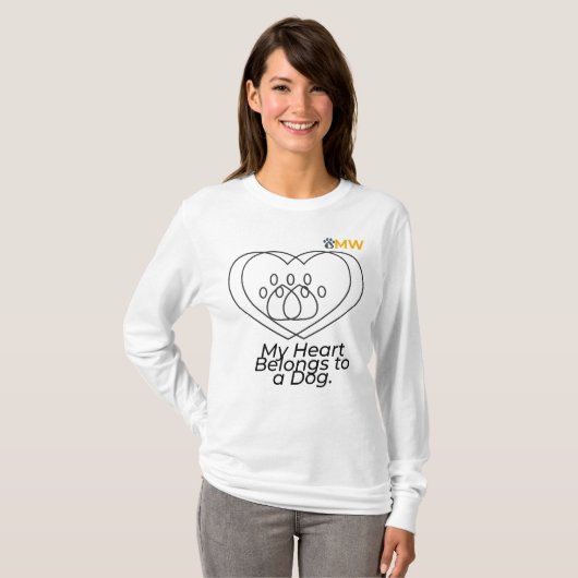 Dog Mom Heart Long Sleeve Shirt – Pet Lover Gift (Voorkant volledig)