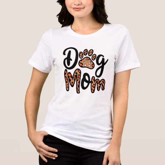 Dog Mom Leopard Paw Print T-shirt (Voorkant)