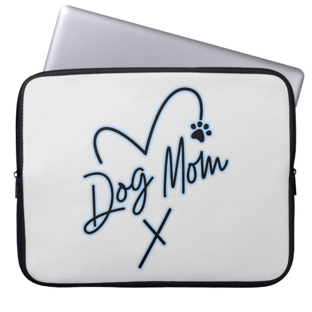 DOG MOM, LICHT BLAUW HART LAPTOP SLEEVE (Voorkant)