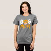 Dog Mom T-Shirt • Orange Paw Print Floral Design (Voorkant volledig)
