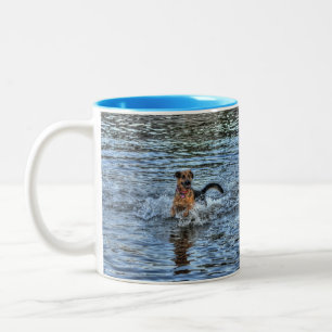 Dog-ontwerpen voor dichter- en dichter-liefhebbers tweekleurige koffiemok