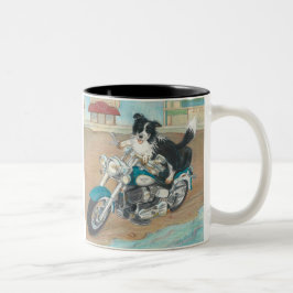 Dog op motorfiets tweekleurige koffiemok