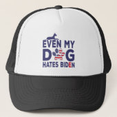 Dog Owner Anti-Biden - Zelfs mijn hond haat Biden  Trucker Pet (Voorkant)