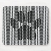 Dog Paw-afdrukken op zwarte en witte golven Muismat (Voorkant)