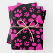 Dog Paw Print Pattern | Roze Inpakpapier Vel (In situ)