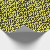 Dog Paw Prints zwart en geel Cadeaupapier (Hoek)