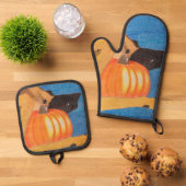 Dog paws and pumpkin oven mitt & pot holder set (Top down)