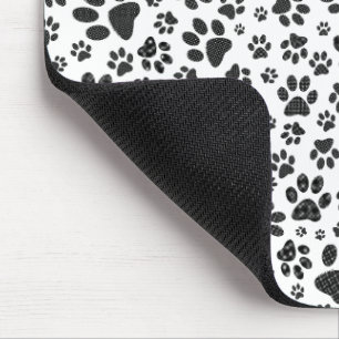 Dog Paws Black and White Polka Dot Muismat