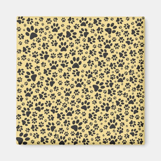 Dog Paws Black and White Polka Dot on butter room Magneet (Voorkant)