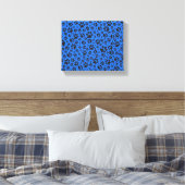 Dog Paws Black & White Polka Dot on tech blue Canvas Afdruk (Insitu (Slaapkamer))