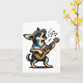 Dog Playing Guitar Singing Chihuahua Funny Dog Mar Kaart (Gele Bloem)