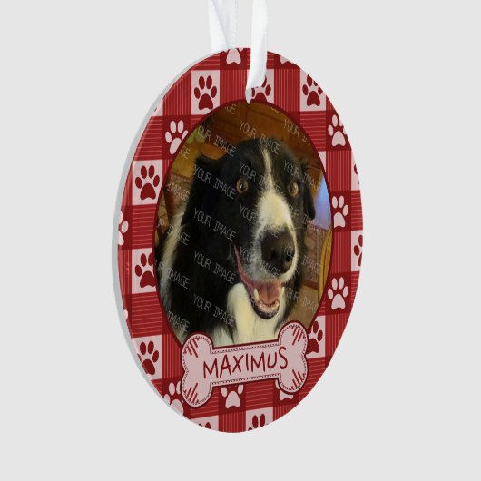 Dog Red Paw Print Gingham Bone | Aangepaste fotona Ornament (voorkant)