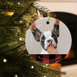 Dog rode buffalo-speldenfamilie | Eerste Kerstdag  Keramisch Ornament<br><div class="desc">Dog rode buffalo-speldenfamilie | Eerste Kerstdag van de hond</div>