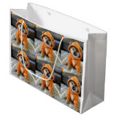 DOG Runestone Gift Bag Groot Cadeauzakje (Voorkant Gekanteld)