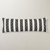 Dog schildert afdrukken op zwarte en Antiek witte Lichaamskussen (Achterkant)