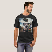 Dog Selfie with UFOs Alien Extraterrestrial UFO Be T-shirt (Voorkant volledig)